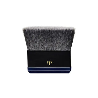 Brush for Radiant Powder Foundation Clé de Peau Beauté