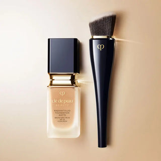 High Coverage Foundation Brush Clé de Peau Beauté