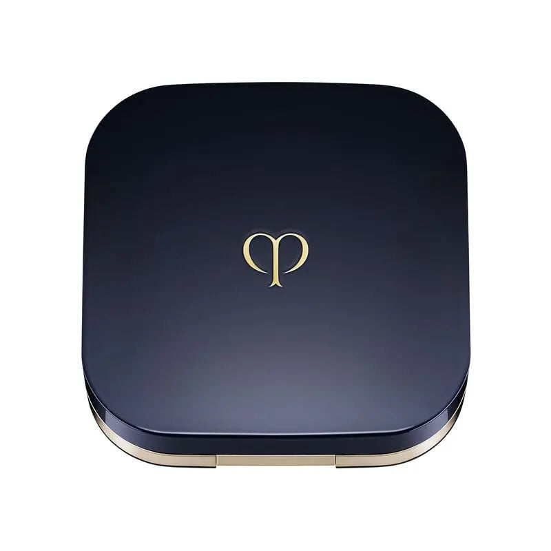 Radiant Cushion Foundation Dewy Case Clé de Peau Beauté