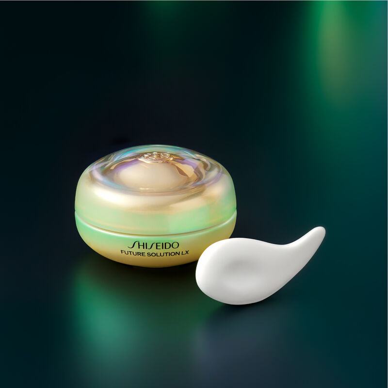 Future Solution LX Legendary Enmei Ultimate Brilliance Eye Cream