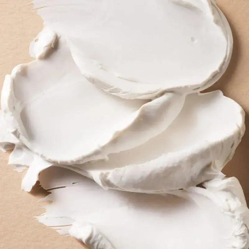 Skin-Refining Clay Scrub Clé de Peau Beauté