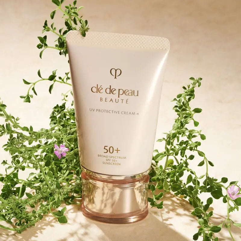UV Protective Cream SPF 50+ Clé de Peau Beauté